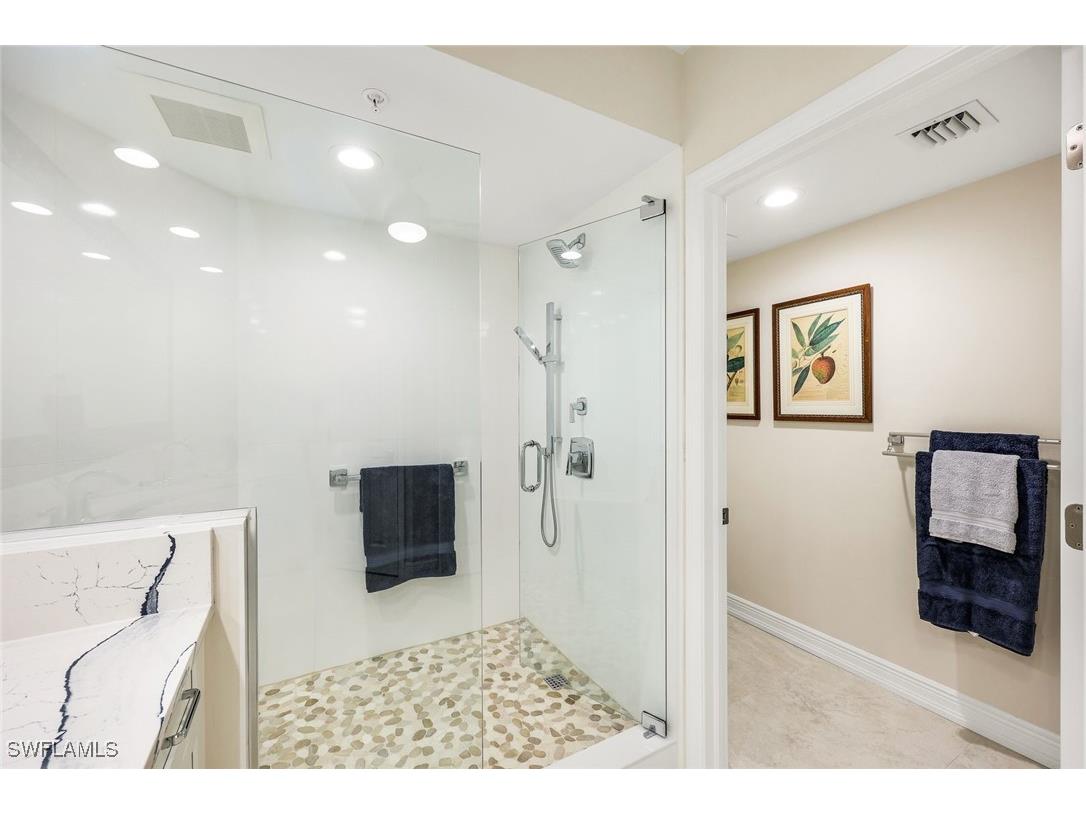 7225 Pelican Bay Boulevard #604 Naples FL 34108 226000496 image23