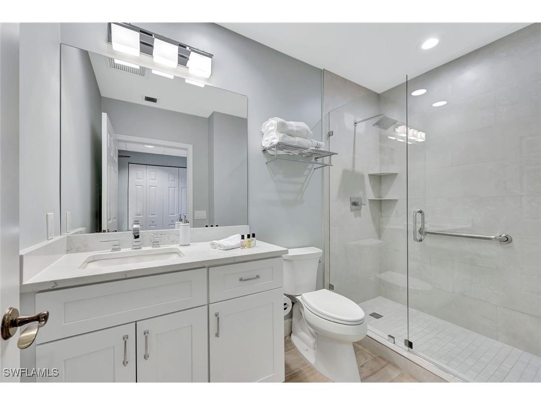 7225 Pelican Bay Boulevard #604 Naples FL 34108 226000496 image37