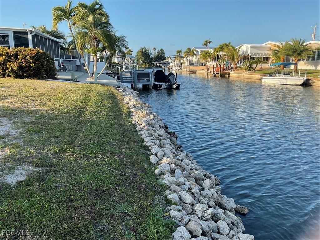 7227 Cobiac Drive Saint James City FL 33956 2026004409 image1