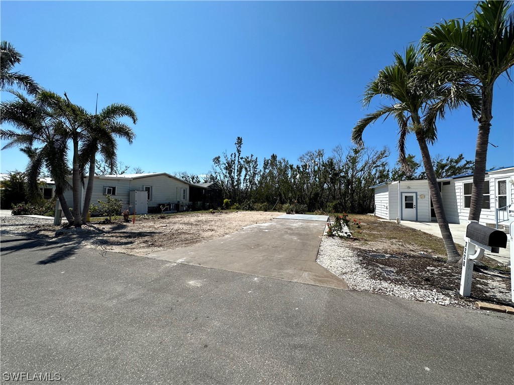 7228 Cobiac Drive Saint James City FL 33956 223020945 image1