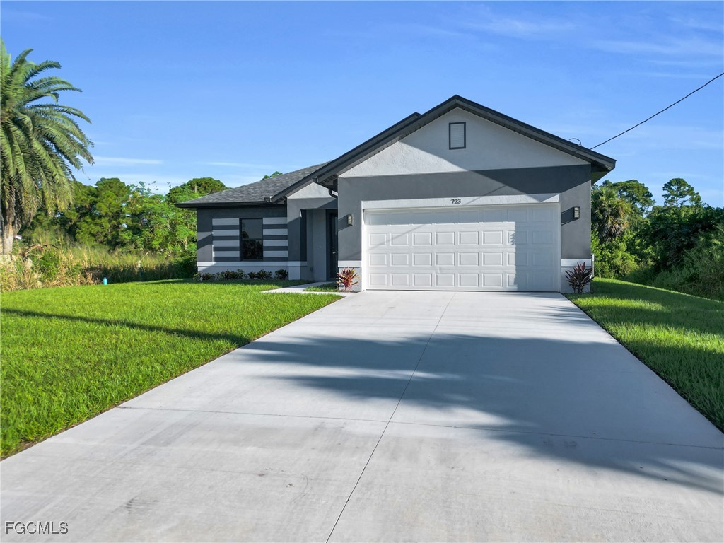 723 Cadis Street E Lehigh Acres FL 33974 2026000927 image1