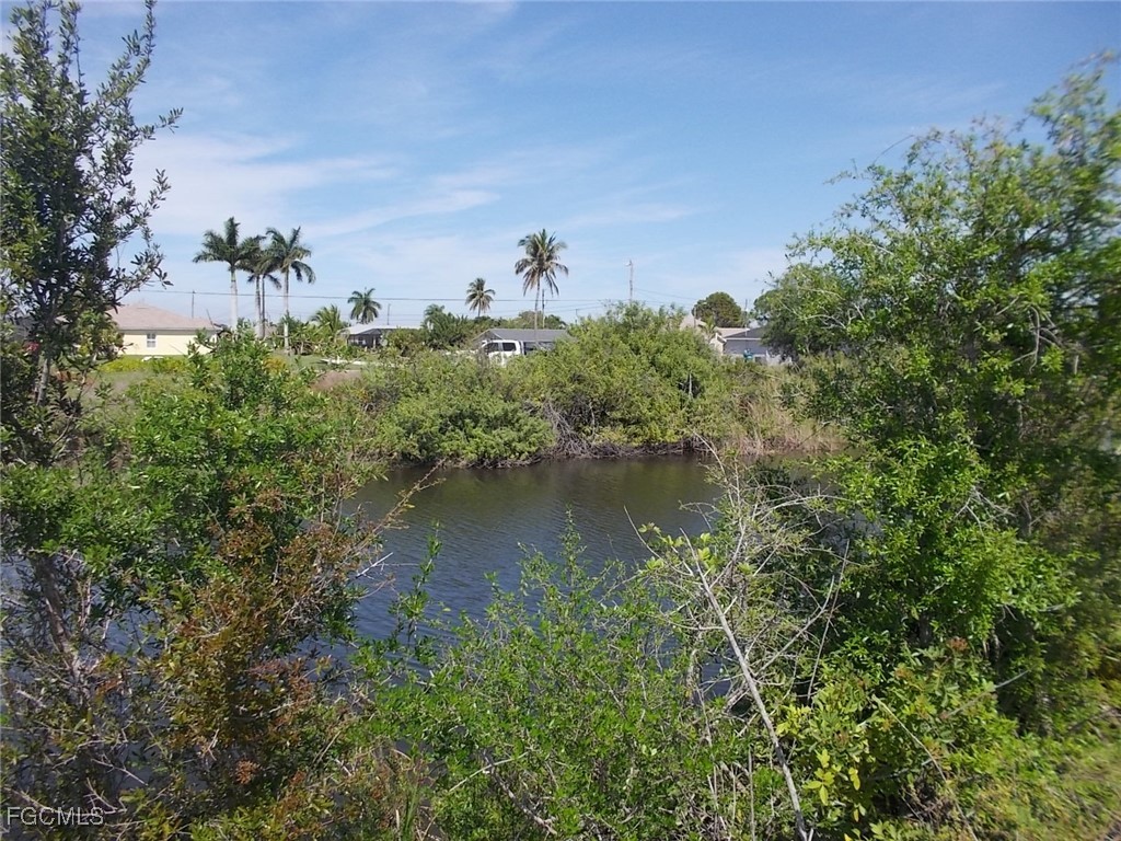 723 Gleason Parkway Cape Coral FL 33914 2026002491 image3