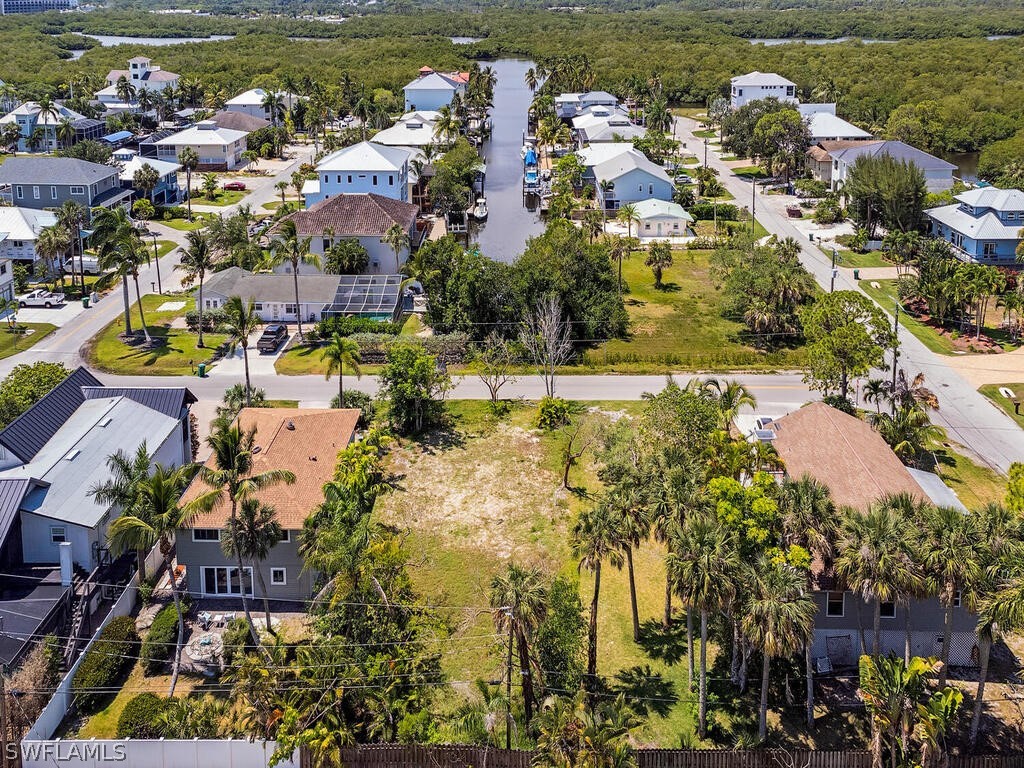 723 Glendale Avenue Naples FL 34110 226010957 image2