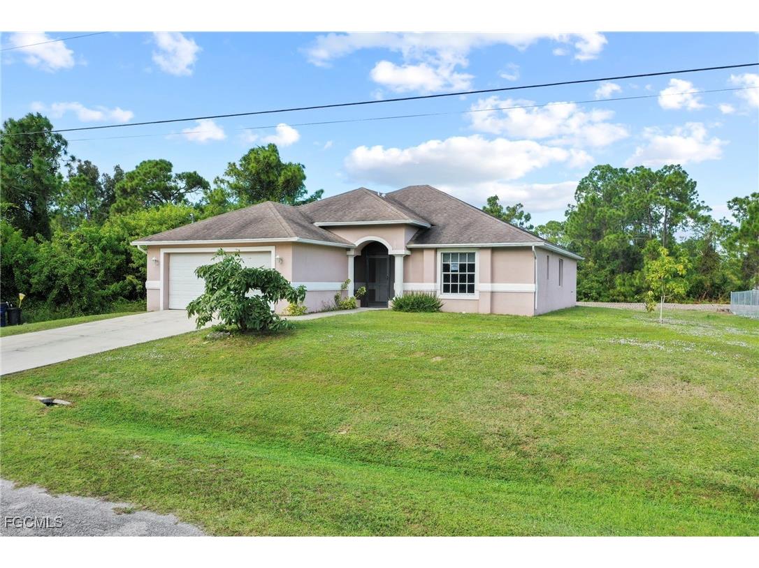 723 Newell Street E Lehigh Acres FL 33974 2025018733 image1