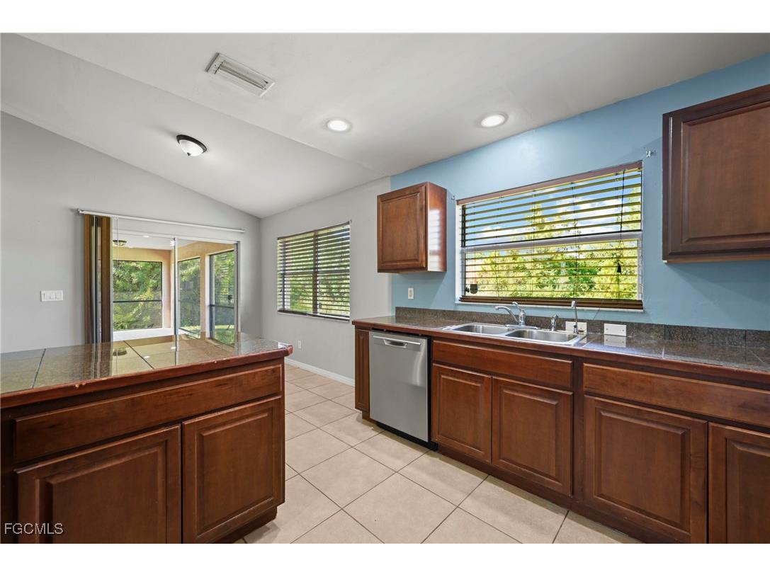 723 Newell Street E Lehigh Acres FL 33974 2025018733 image2