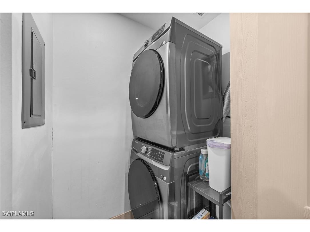 723 Park Avenue Naples FL 34110 226003372 image41