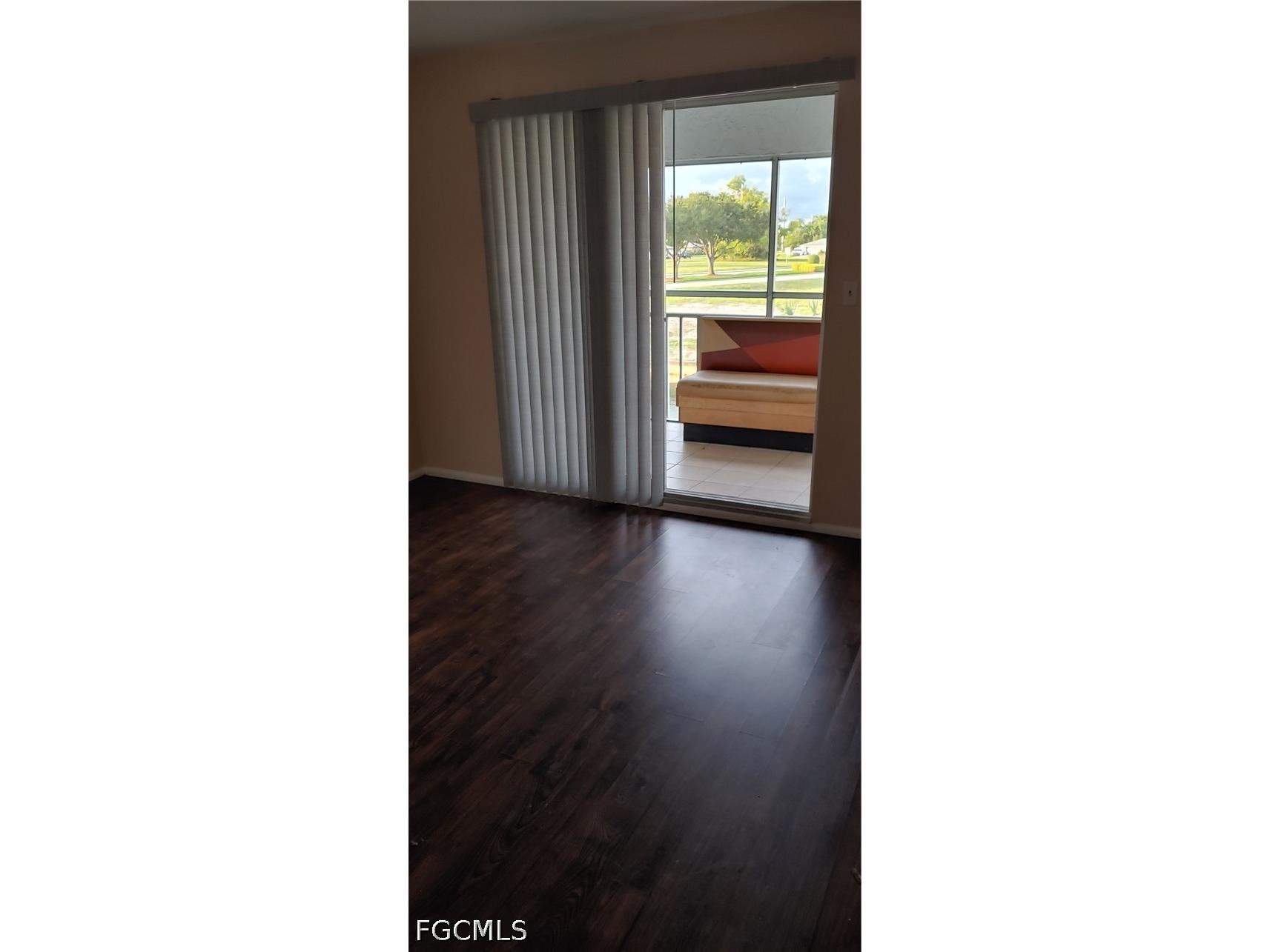 723 SE 10th Street Cape Coral FL 33990 2026022837 image7