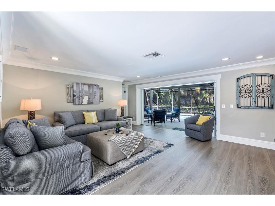 723 Willowhead Drive Naples FL 34103 225073907 image3