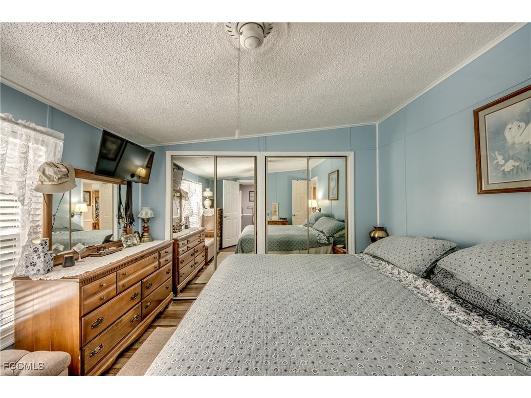 7230 Drum Drive Saint James City FL 33956 2025006535 image21