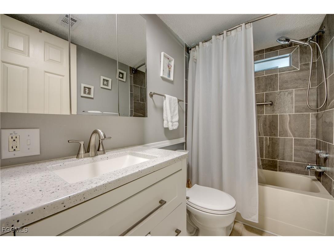 7230 Drum Drive Saint James City FL 33956 2025006535 image28