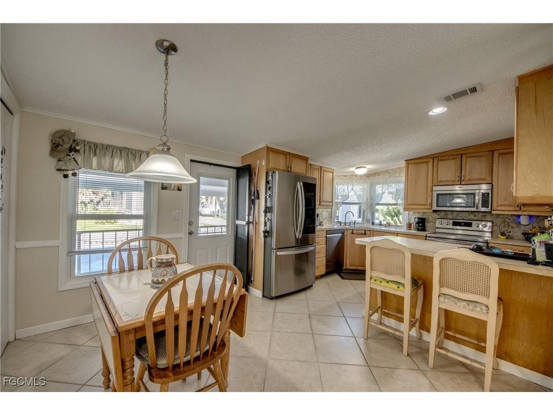 7230 Drum Drive Saint James City FL 33956 2025006535 image7