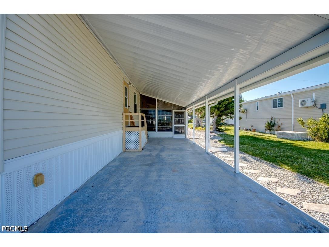 7230 Ladyfish Drive Saint James City FL 33956 2026016165 image3