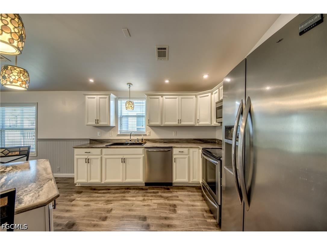 7230 Ladyfish Drive Saint James City FL 33956 2026016165 image7