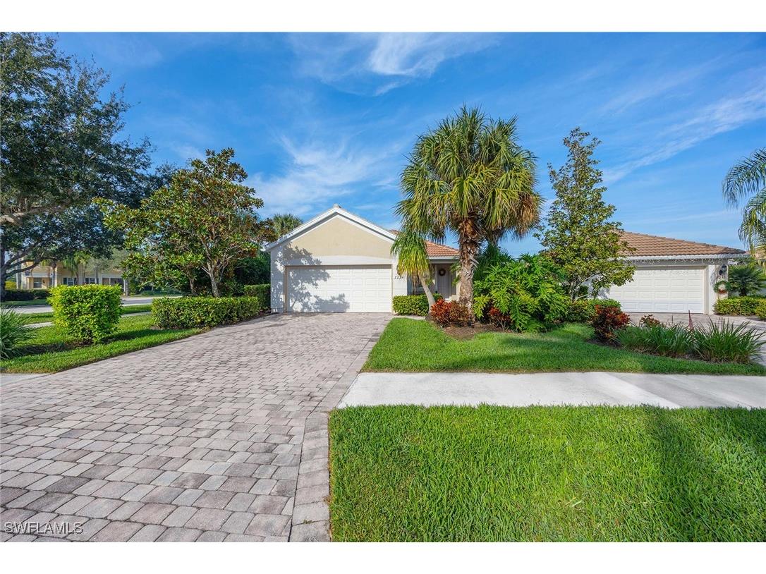 7234 Adriana Court Naples FL 34114 225083736 image1