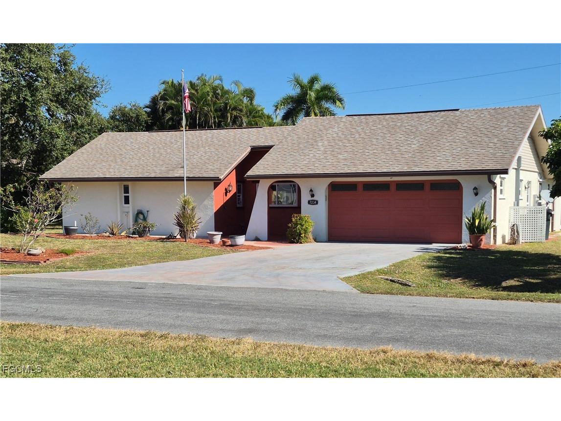 7234 Drake Drive Fort Myers FL 33908 2025025976 image1