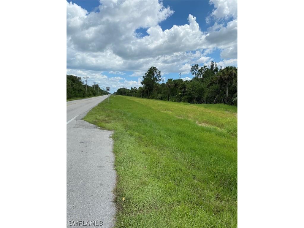 7235 Everglades Boulevard N Naples FL 34120 223056768 image2