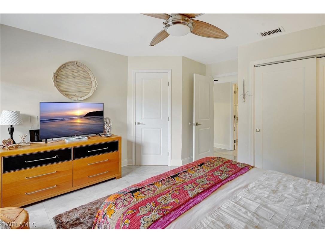 7235 Lake Drive Fort Myers FL 33908 226011960 image19