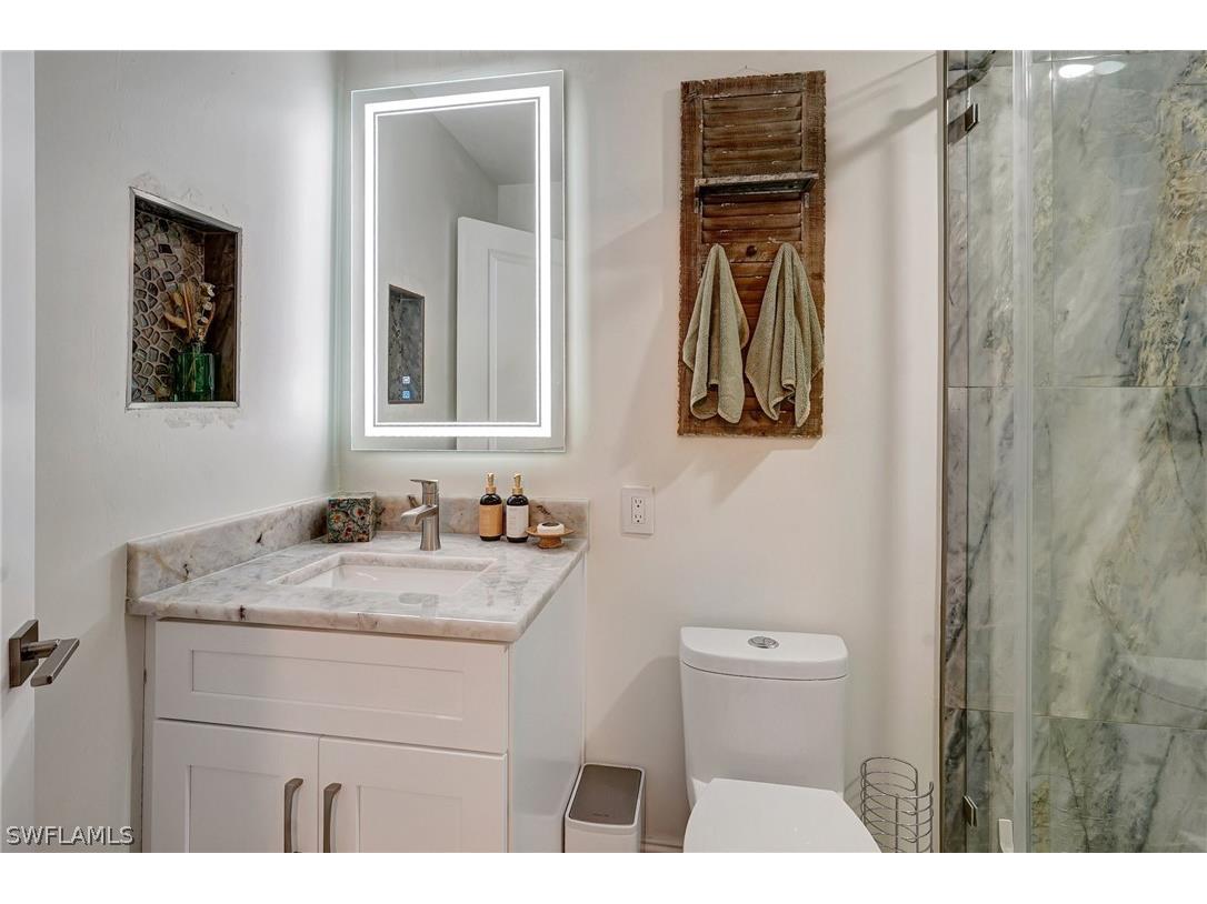 7235 Lake Drive Fort Myers FL 33908 226011960 image23