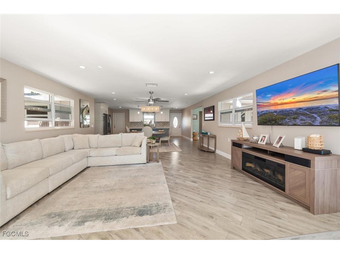 7238 Coca Sabal Lane Fort Myers FL 33908 2026006485 image15