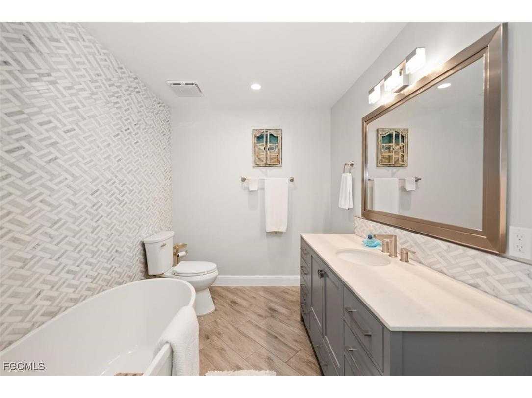 7238 Coca Sabal Lane Fort Myers FL 33908 2026006485 image19