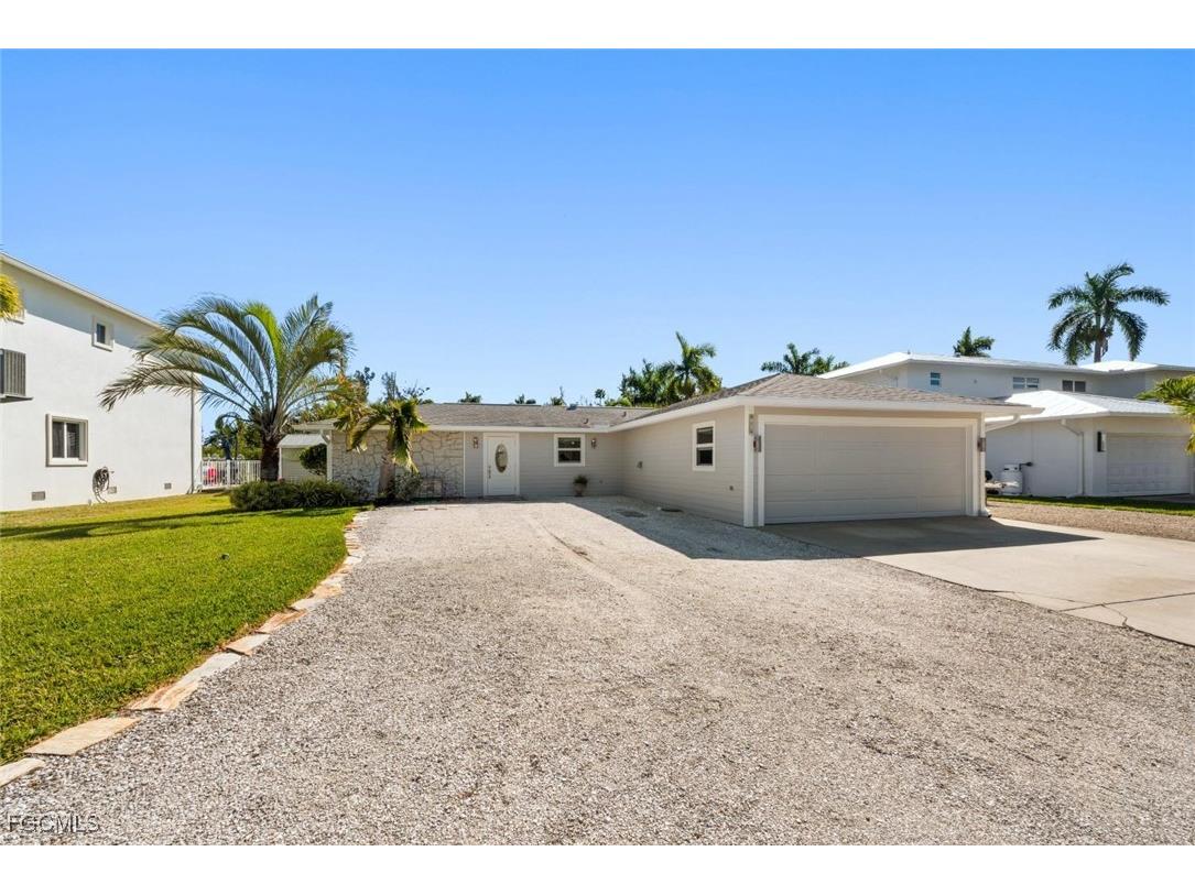 7238 Coca Sabal Lane Fort Myers FL 33908 2026006485 image3
