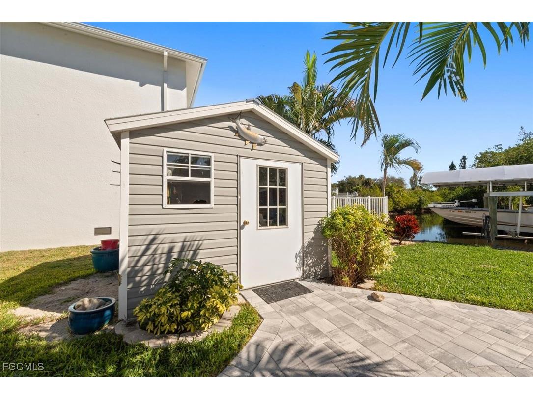 7238 Coca Sabal Lane Fort Myers FL 33908 2026006485 image34
