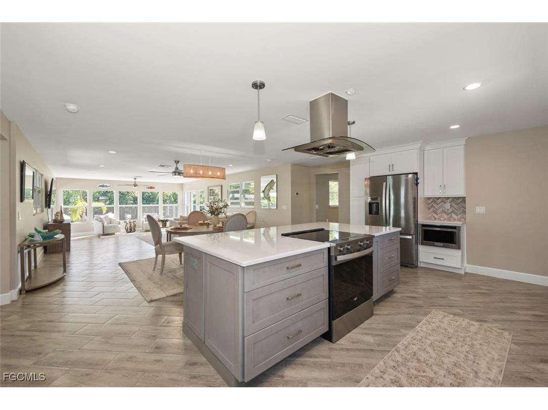 7238 Coca Sabal Lane Fort Myers FL 33908 2026006485 image4