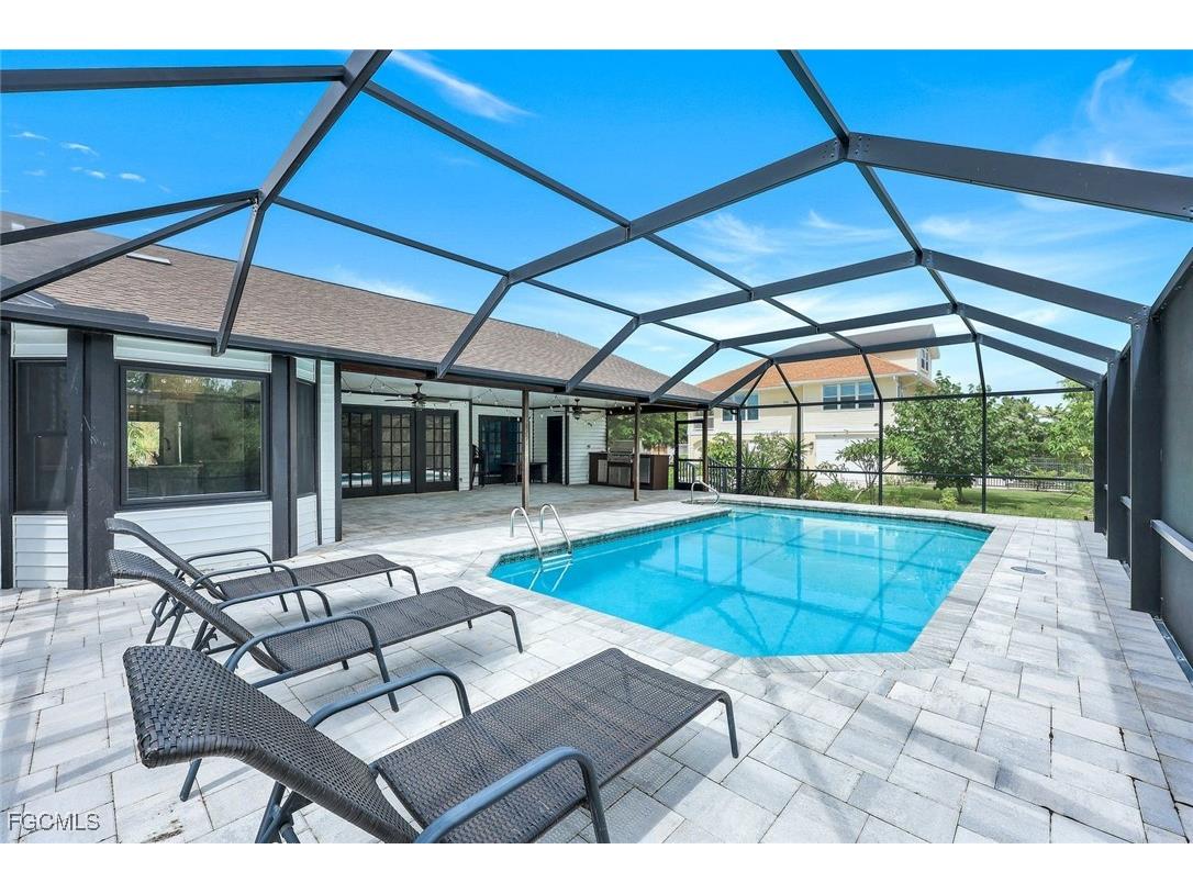 7239 Hendry Creek Drive Fort Myers FL 33908 2025005293 image17