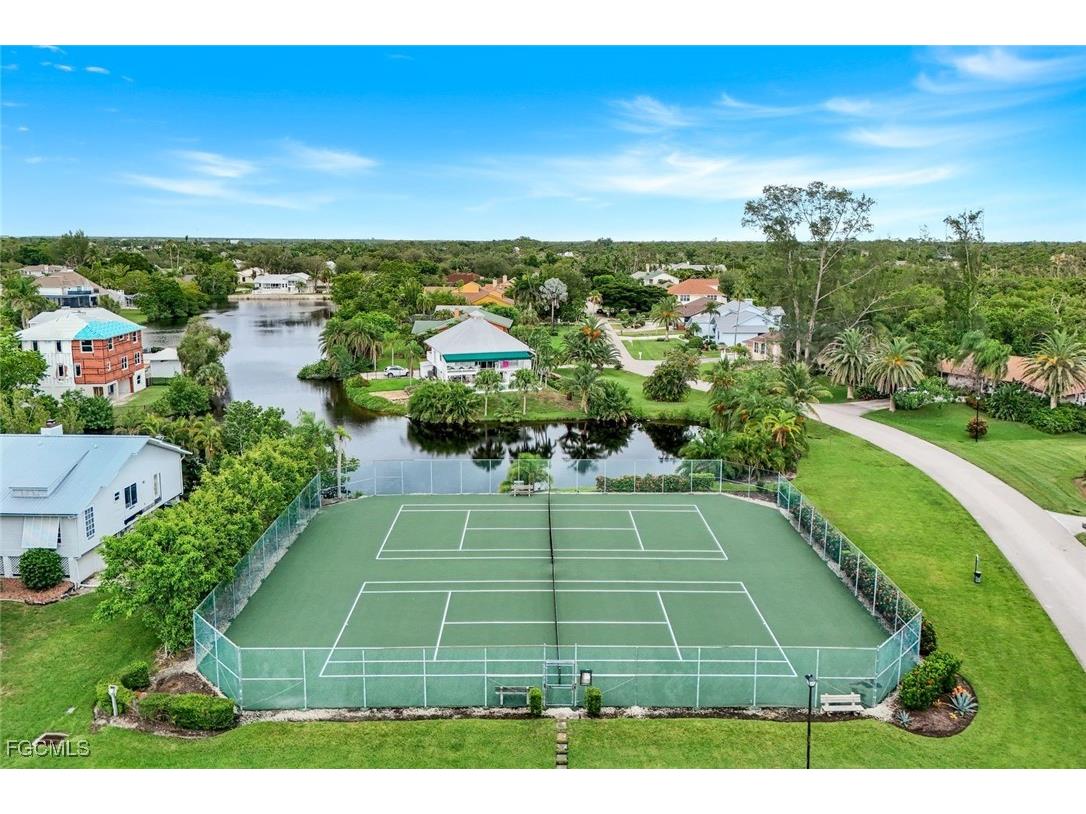 7239 Hendry Creek Drive Fort Myers FL 33908 2025005293 image32