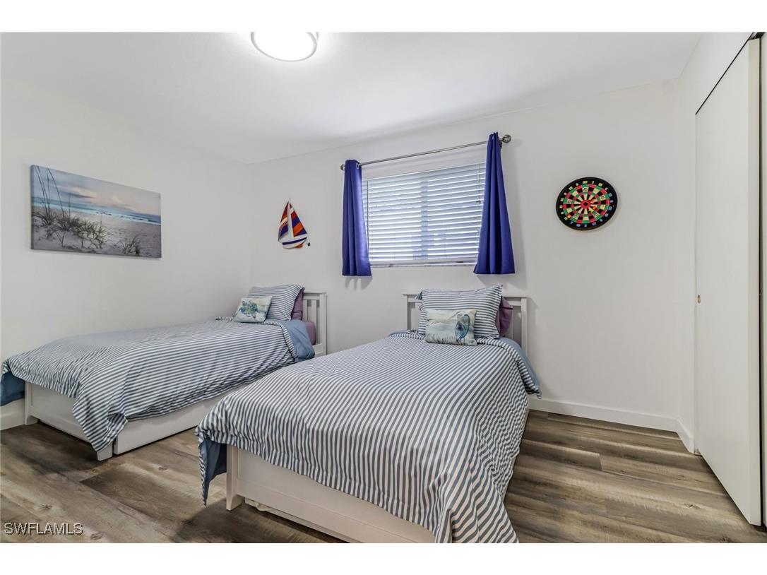 724 100th Avenue N Naples FL 34108 225073640 image14