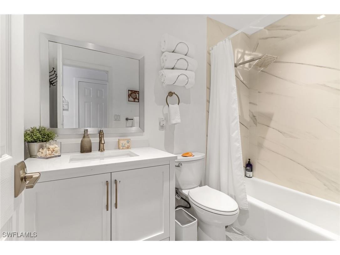 724 100th Avenue N Naples FL 34108 225073640 image15