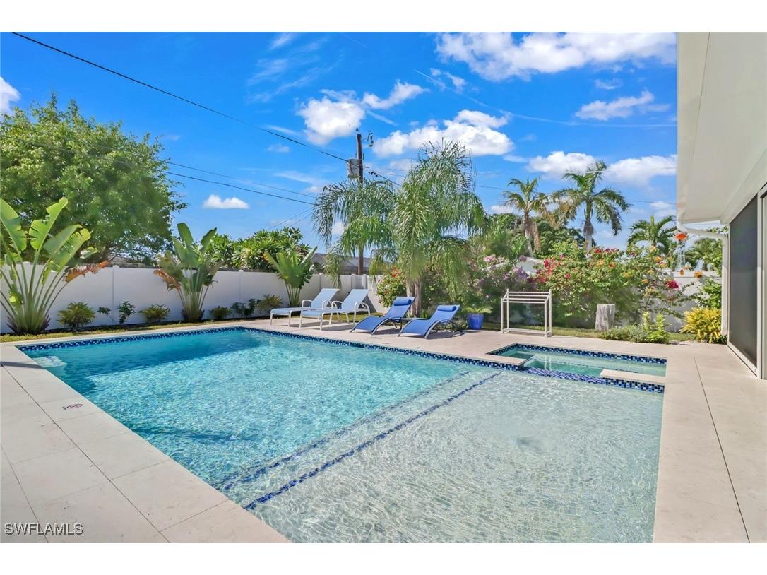 724 100th Avenue N Naples FL 34108 225073640 image24