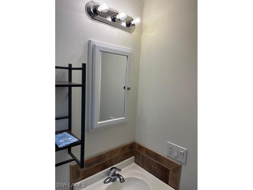 724 109th Avenue N Naples FL 34108 225079116 image4