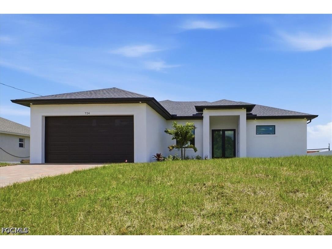 724 Calumet Street E Lehigh Acres FL 33974 2025026275 image2