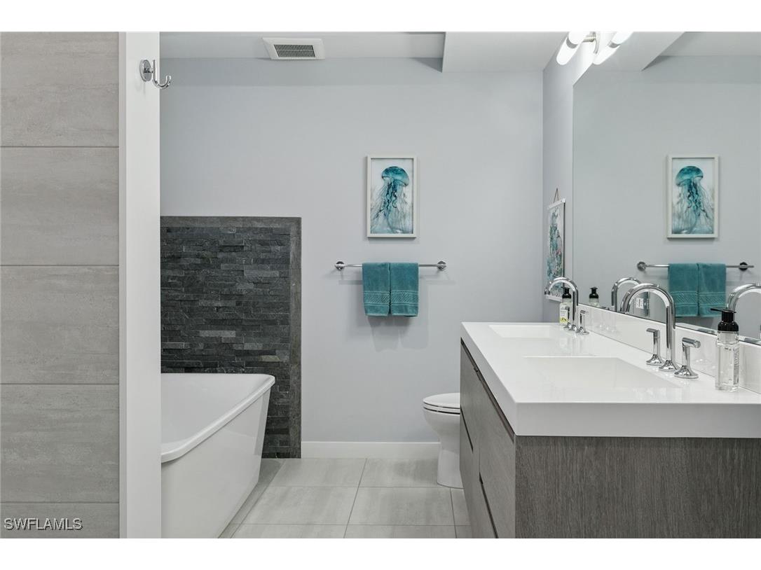 724 Plantation Court Marco Island FL 34145 225042949 image20