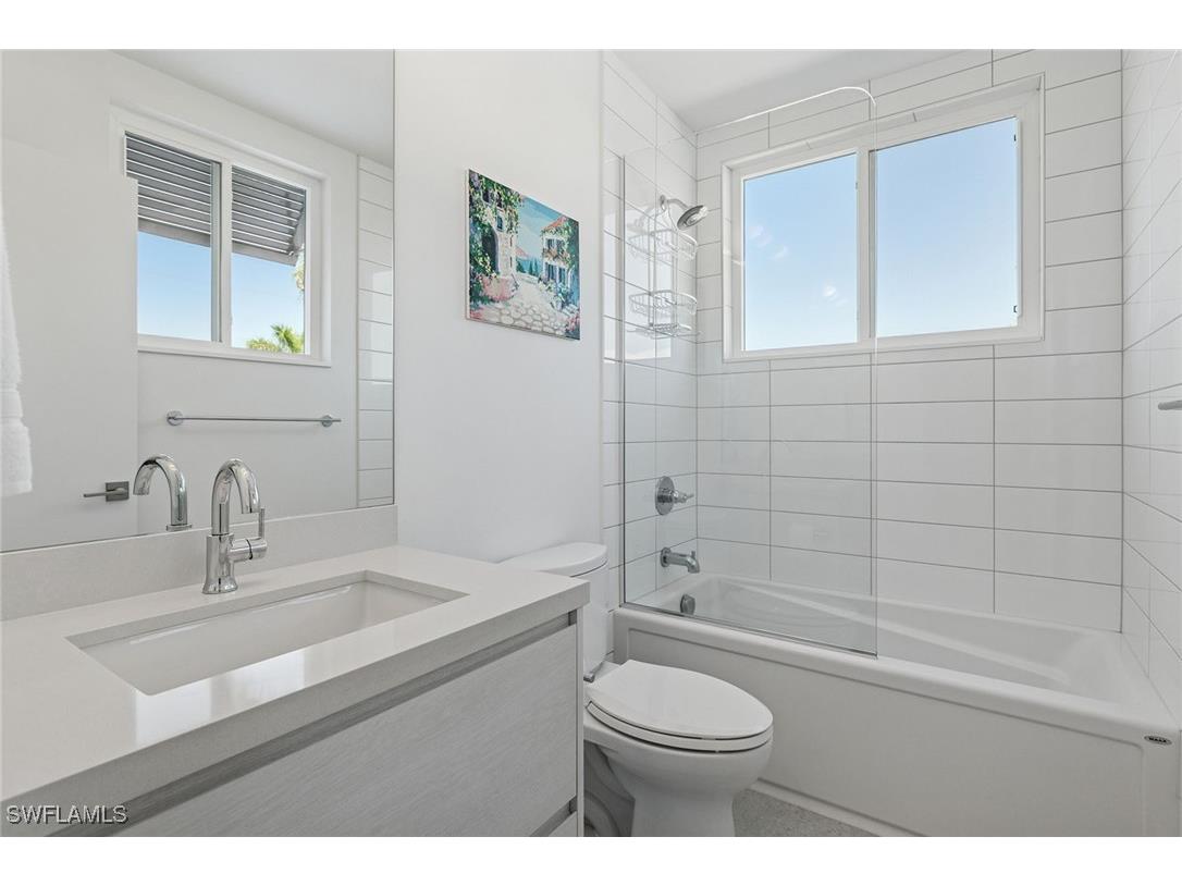 724 Plantation Court Marco Island FL 34145 225042949 image30