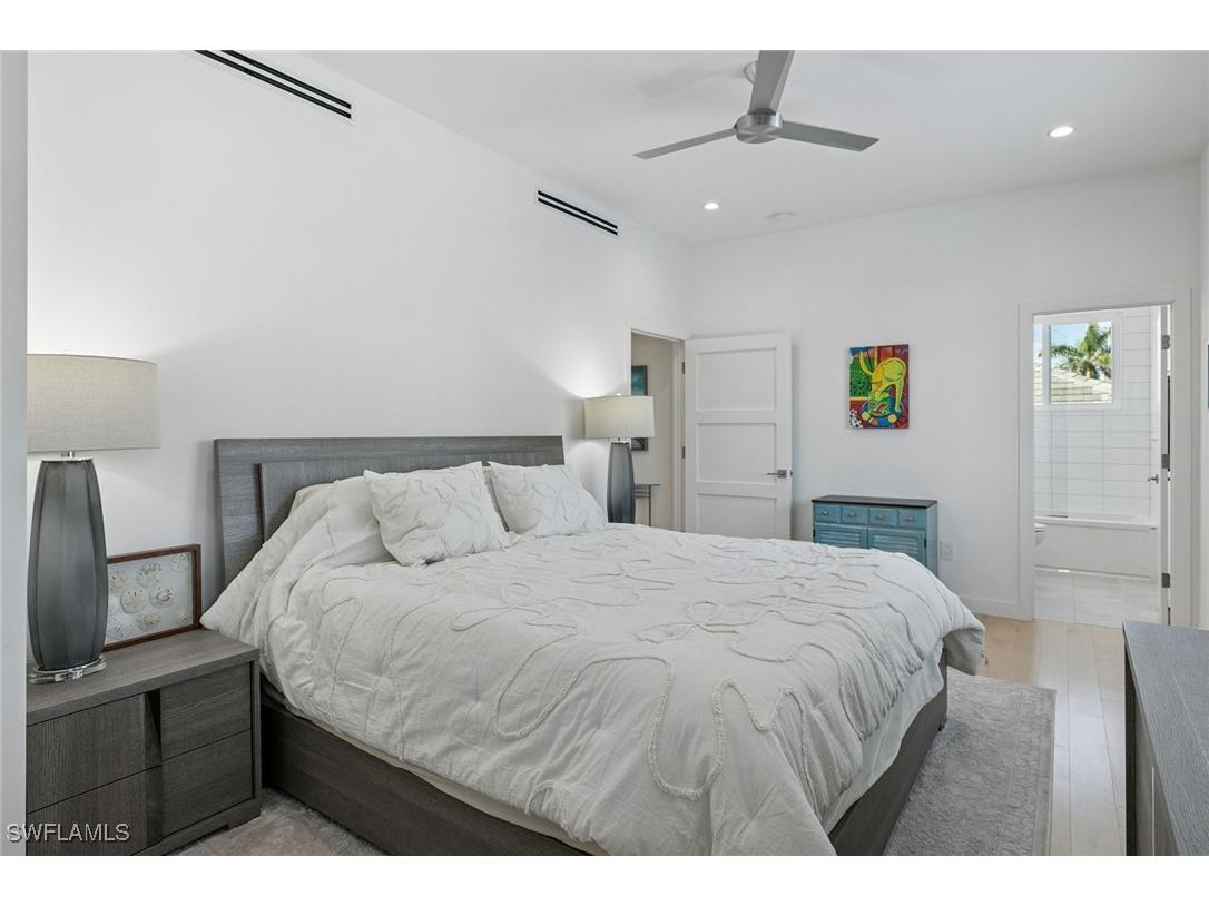 724 Plantation Court Marco Island FL 34145 225042949 image32