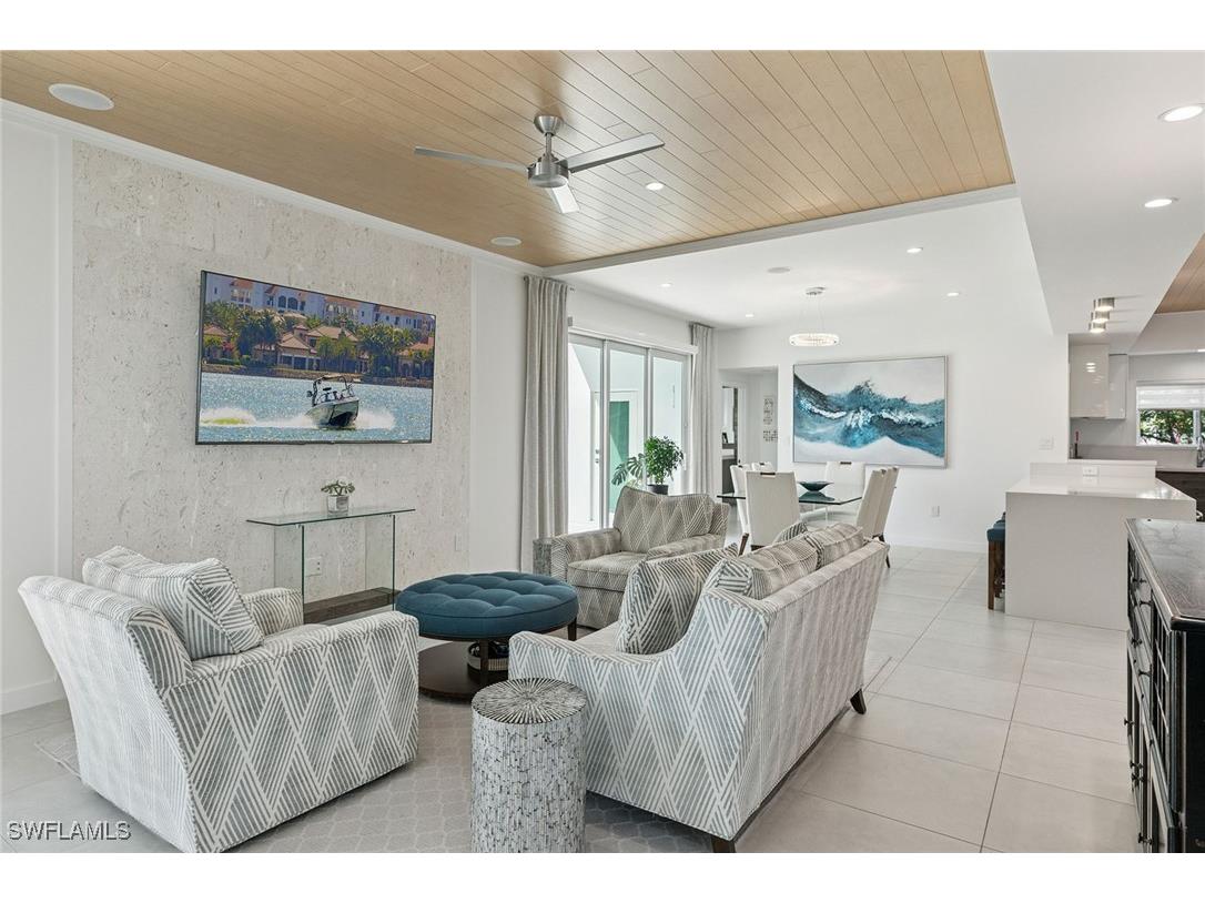 724 Plantation Court Marco Island FL 34145 225042949 image7