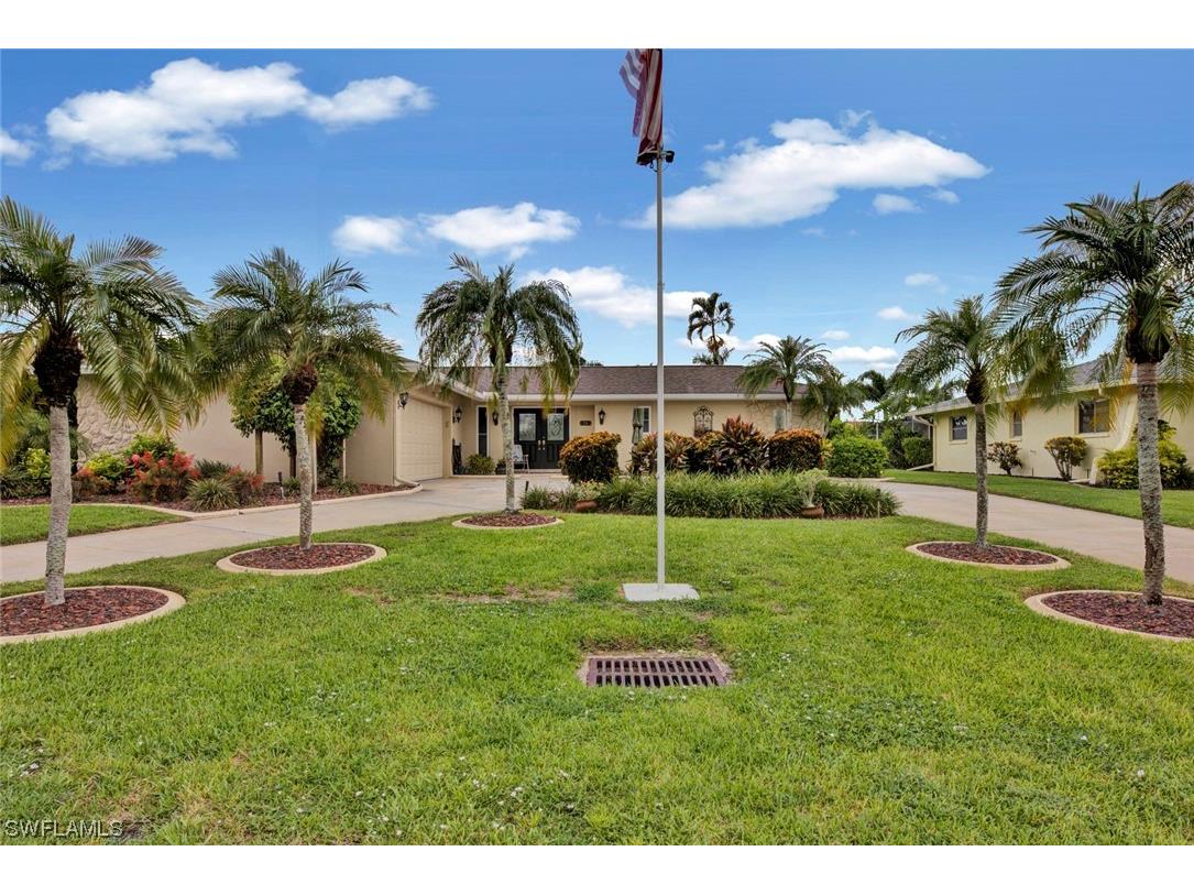 724 SE 44th Street Cape Coral FL 33904 223057766 image1