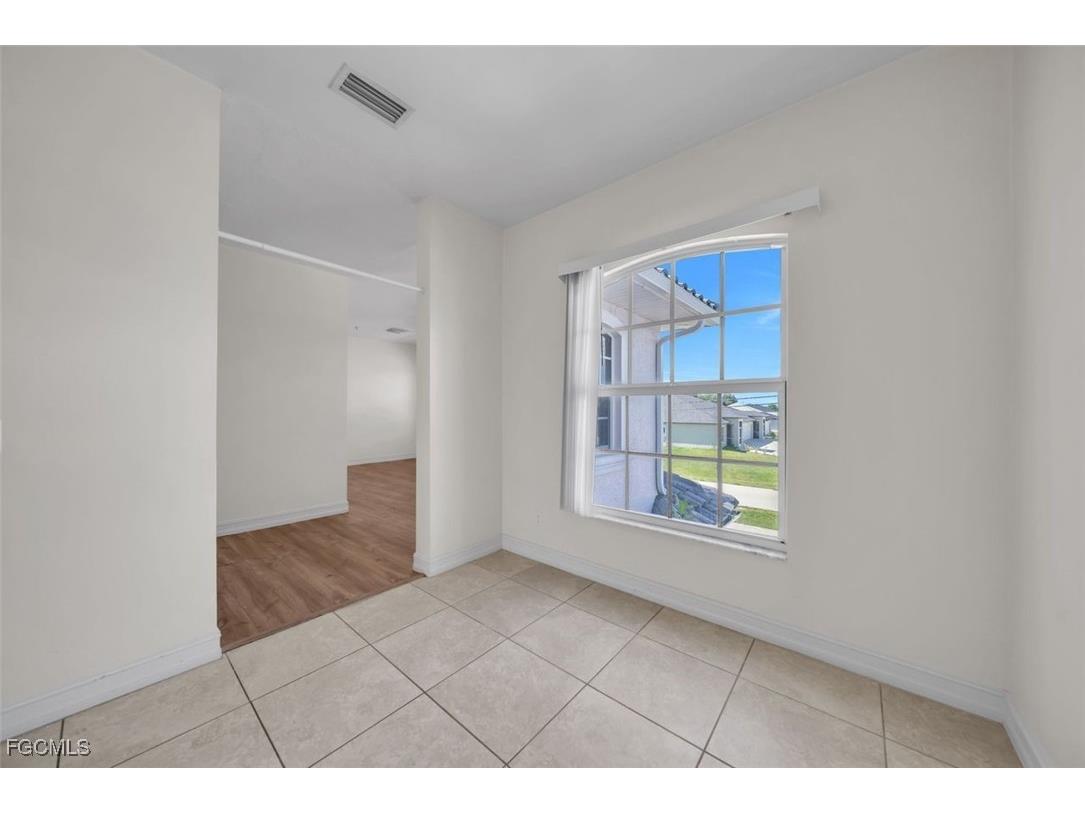 724 SW 47th Street #205 Cape Coral FL 33914 2025007451 image28