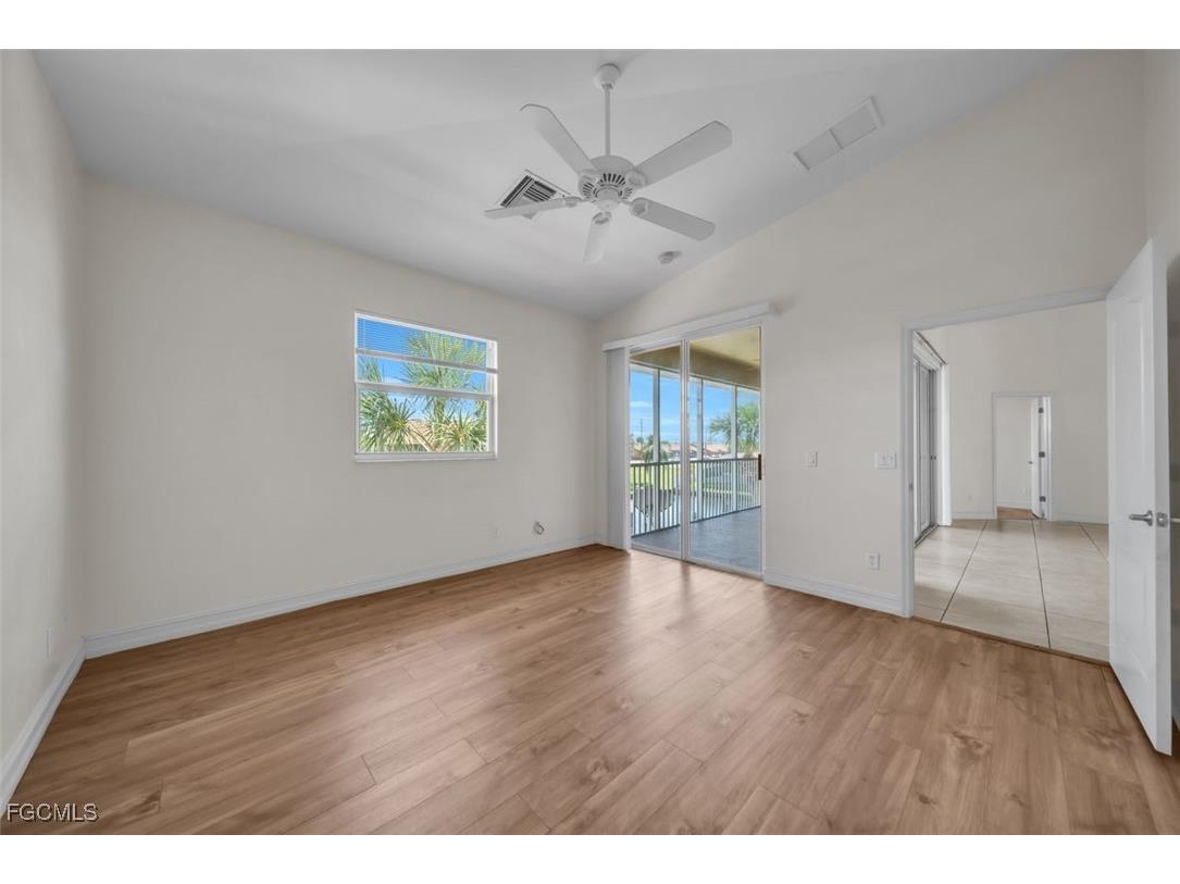 724 SW 47th Street #205 Cape Coral FL 33914 2025007451 image33
