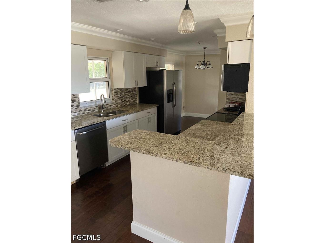 724 Sesame Court Cape Coral FL 33904 2026019021 image2