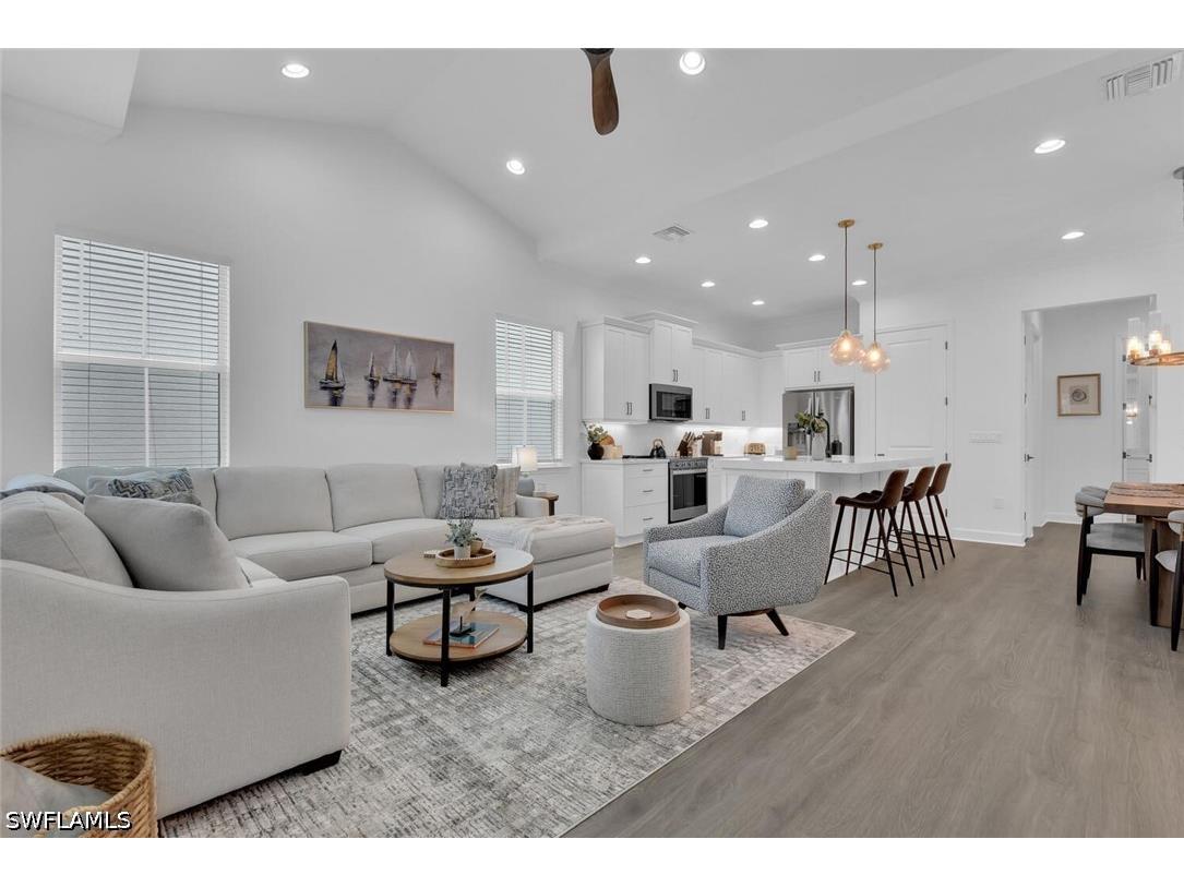 7242 Saona Court Naples FL 34113 226014843 image1