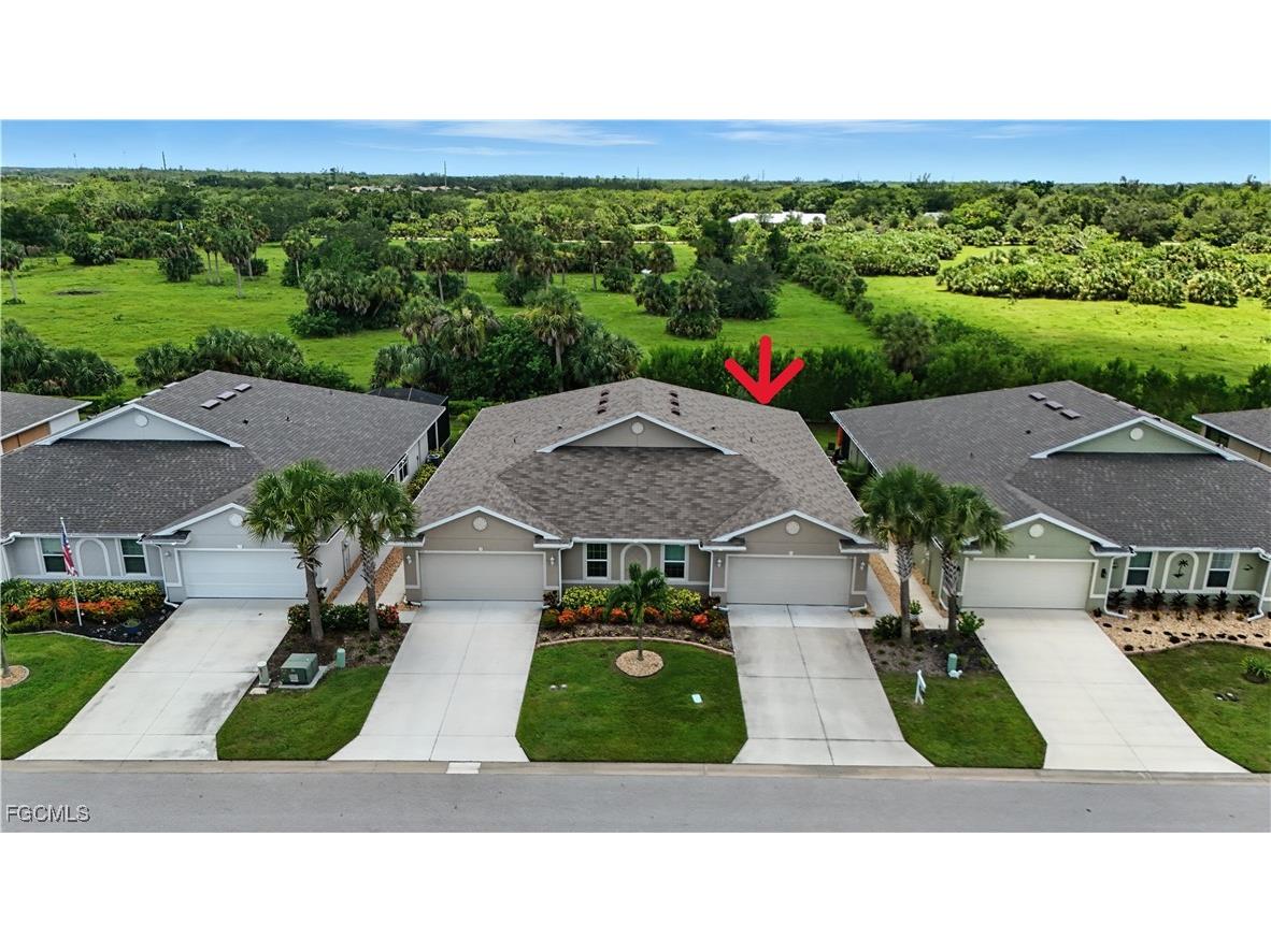 7249 W Lenox Circle Punta Gorda FL 33950 2025003398 image1