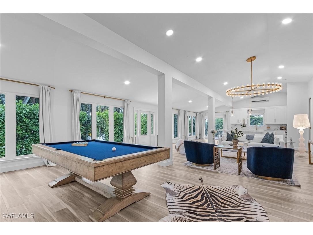 725 2nd Street S Naples FL 34102 225076329 image7