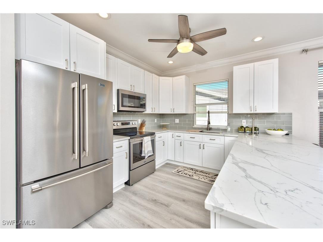 725 95th Avenue N Naples FL 34108 225055558 image10