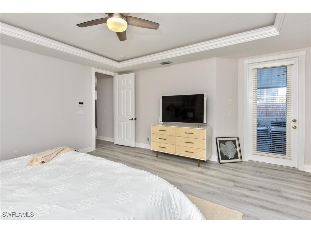 725 95th Avenue N Naples FL 34108 225055558 image16