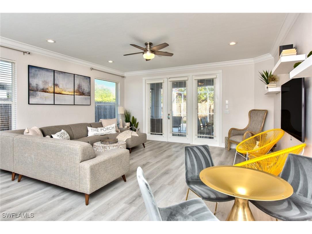 725 95th Avenue N Naples FL 34108 225055558 image2