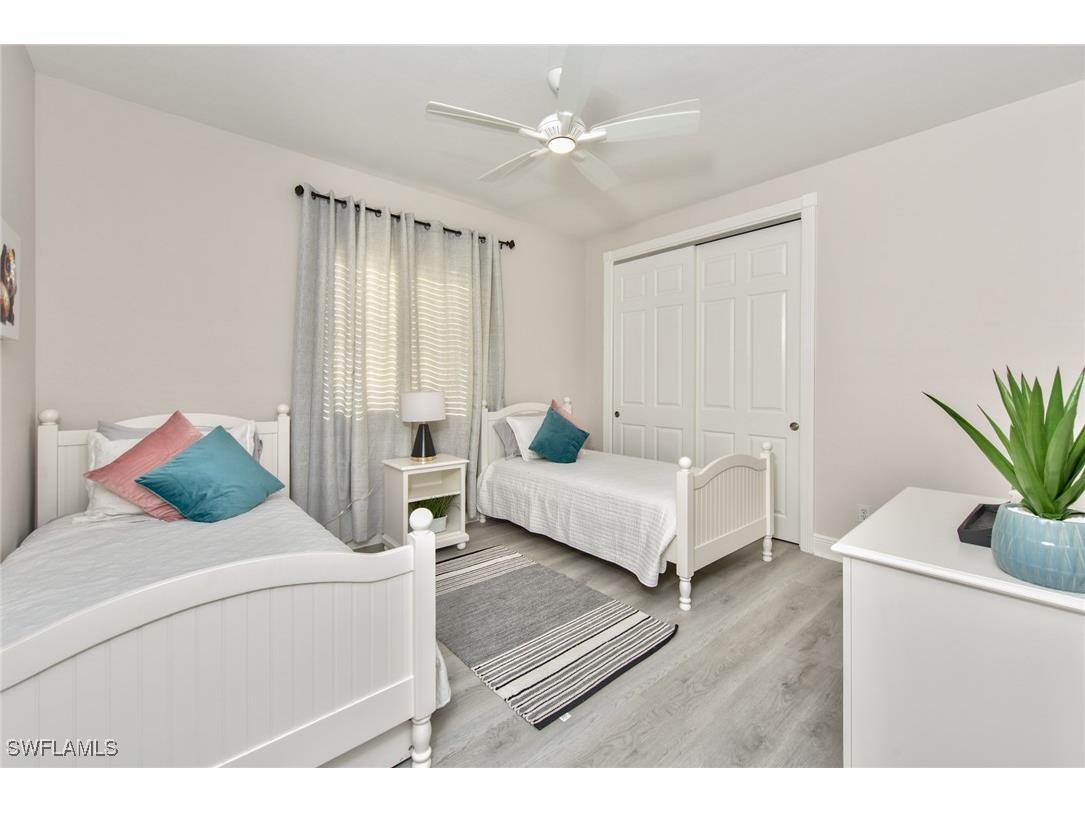 725 95th Avenue N Naples FL 34108 225055558 image21