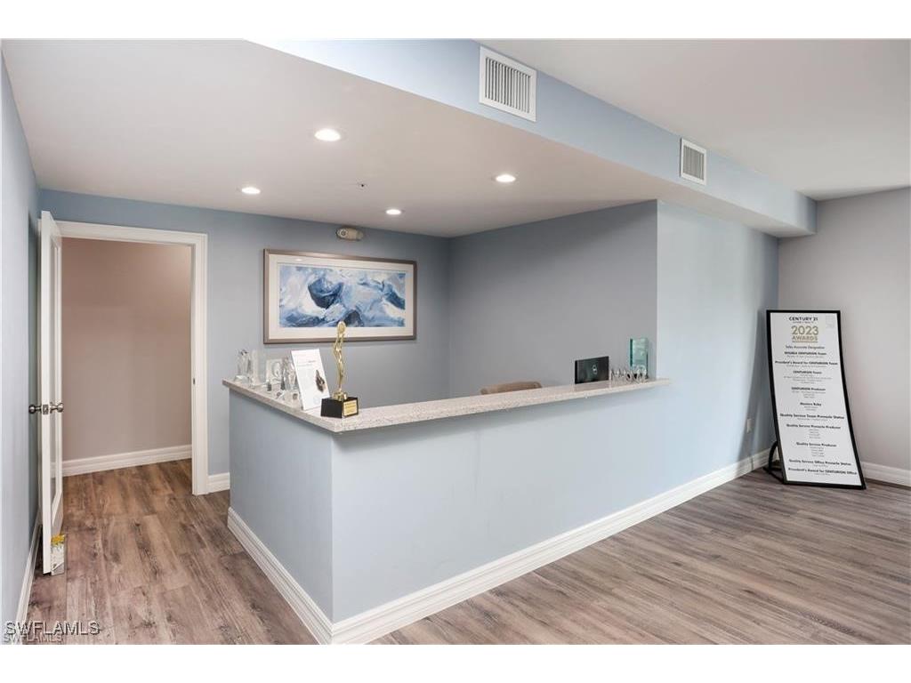 725 Cape Coral Parkway W Cape Coral FL 33914 225056648 image2